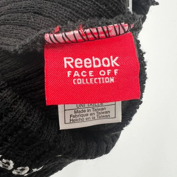 Reebok Boston Bruins Face Off Collection Beanie Hat Black NHL Hockey - Picture 5 of 6